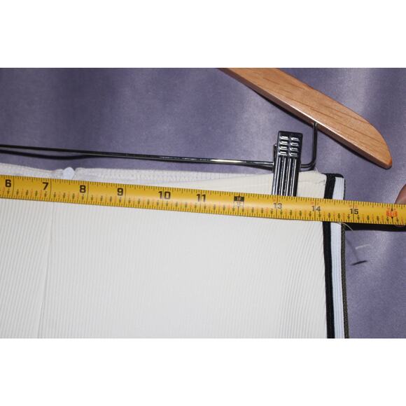 Bisou Bisou Flared Stripped Pants Size 4 - Picture 2 of 8